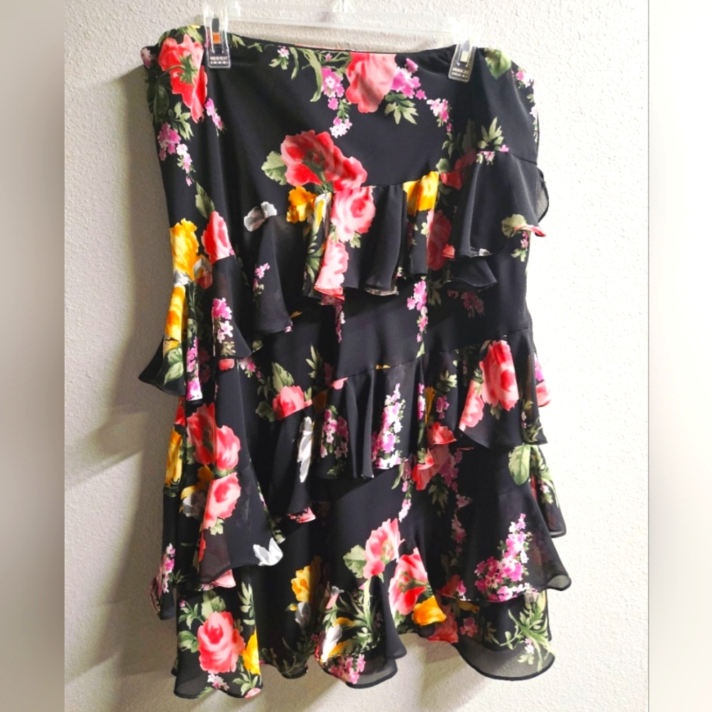 Chaps Multi-tiered Ruffle Skirt - Picture 2 of 5
